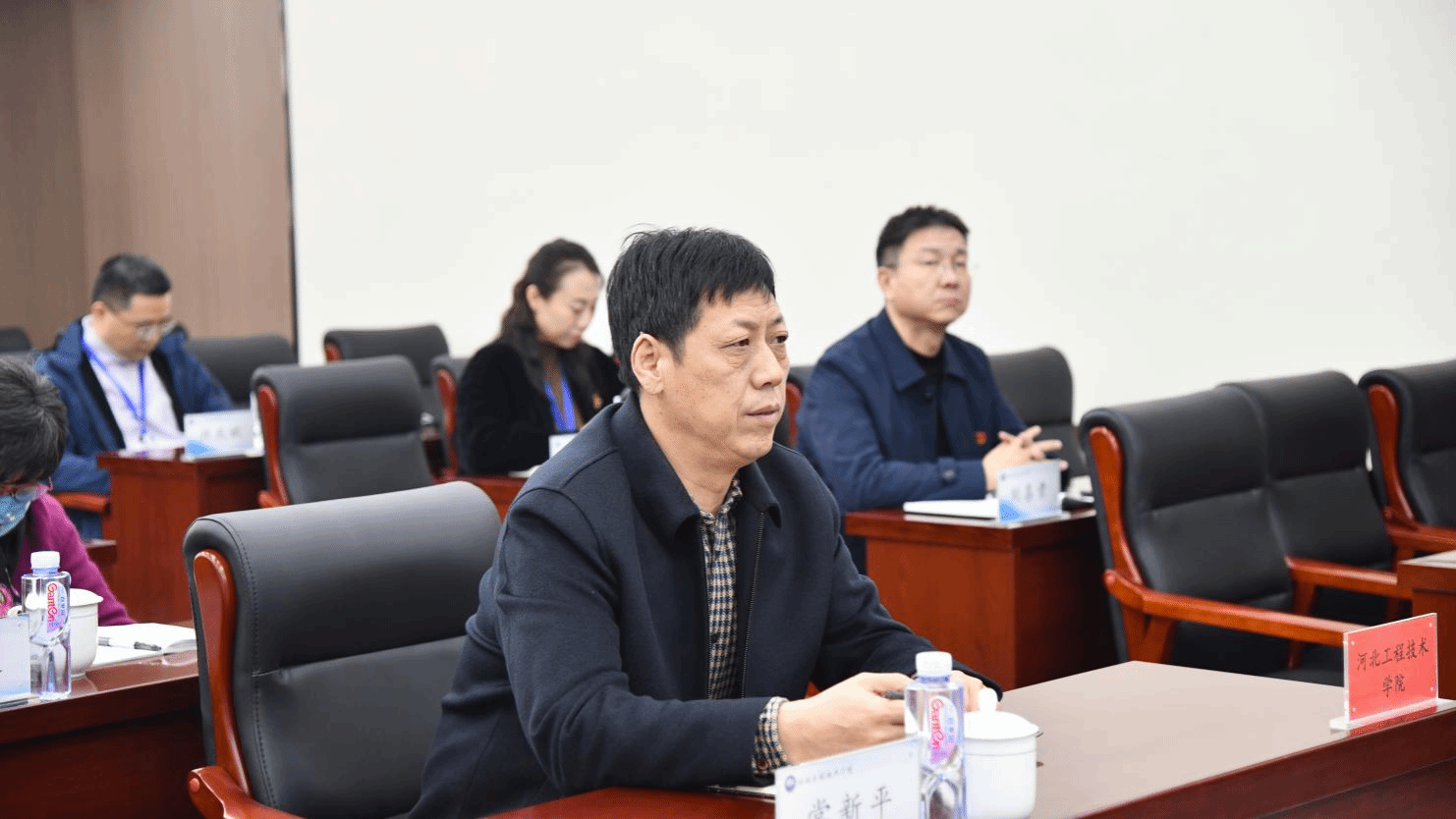 我校党政领导干部参加2023年全省教育工作视频会议